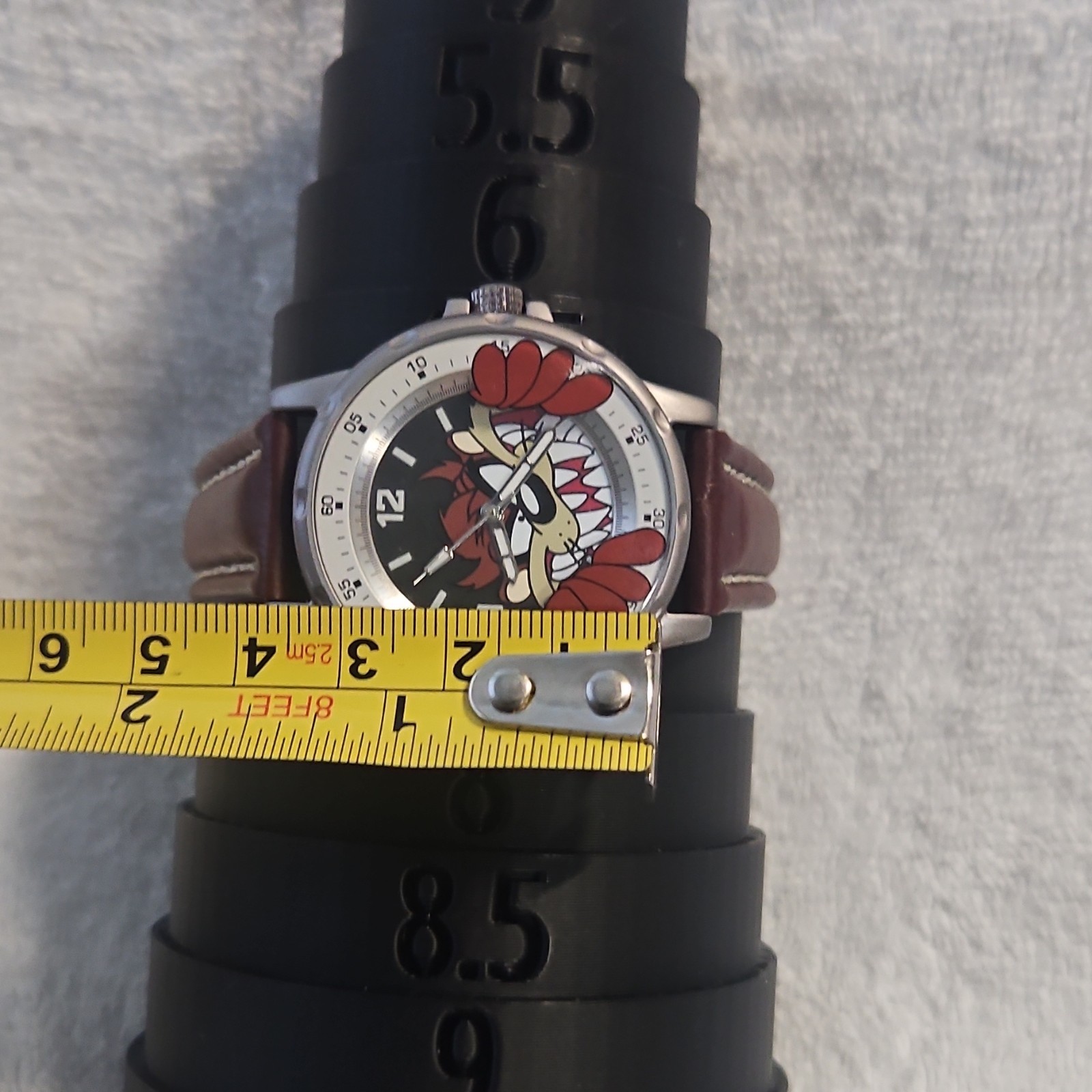 Warner Bros. Studio Store Taz Quartz Analog SS 32mm Brown Leather Watch
