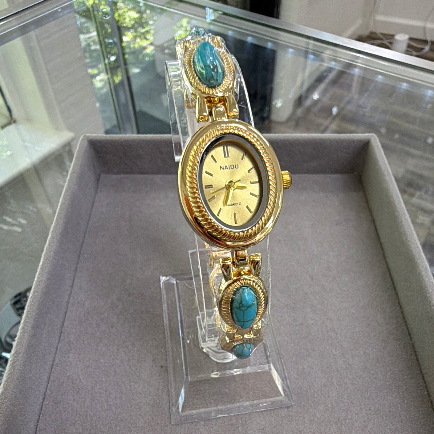 NAIDU Women’s Quartz Wristwatch Gold Tone Oval Bracelet Turquoise