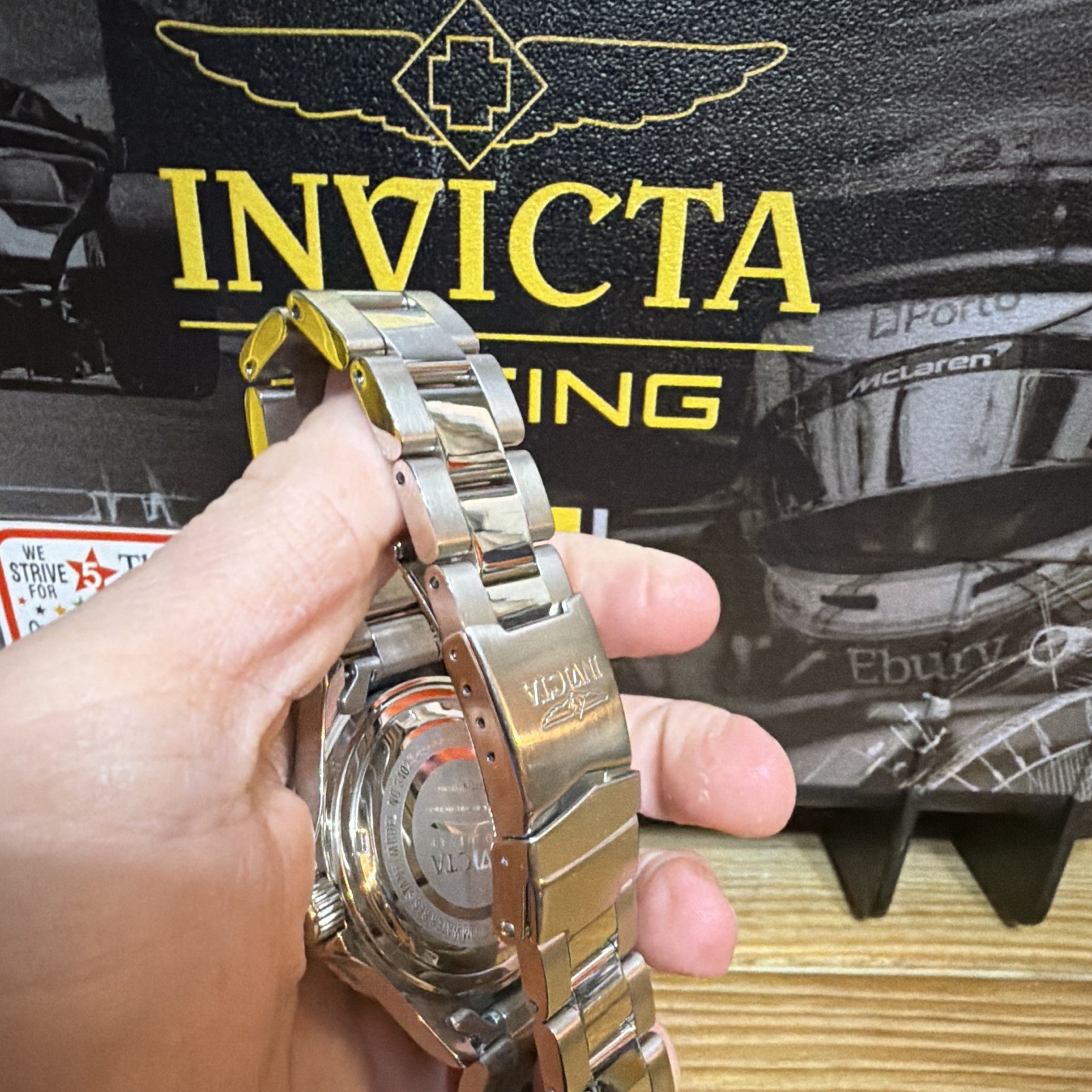 Invicta Pro Diver Men’s Quartz Blue Dial Date Steel Bracelet 40-43.9mm 200m