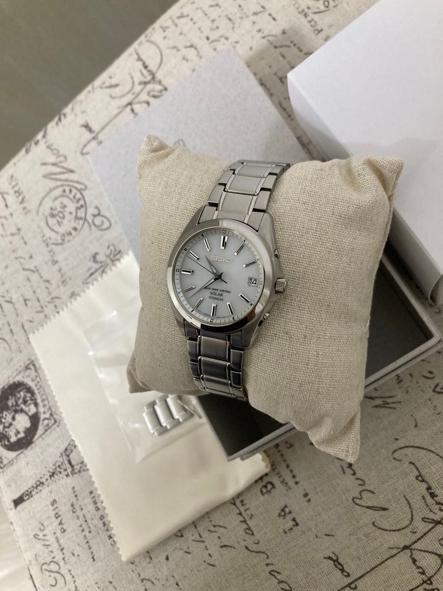 Seiko Spirit Smart SBTM213 Radio Controlled Solar Titanium Men’s Watch White