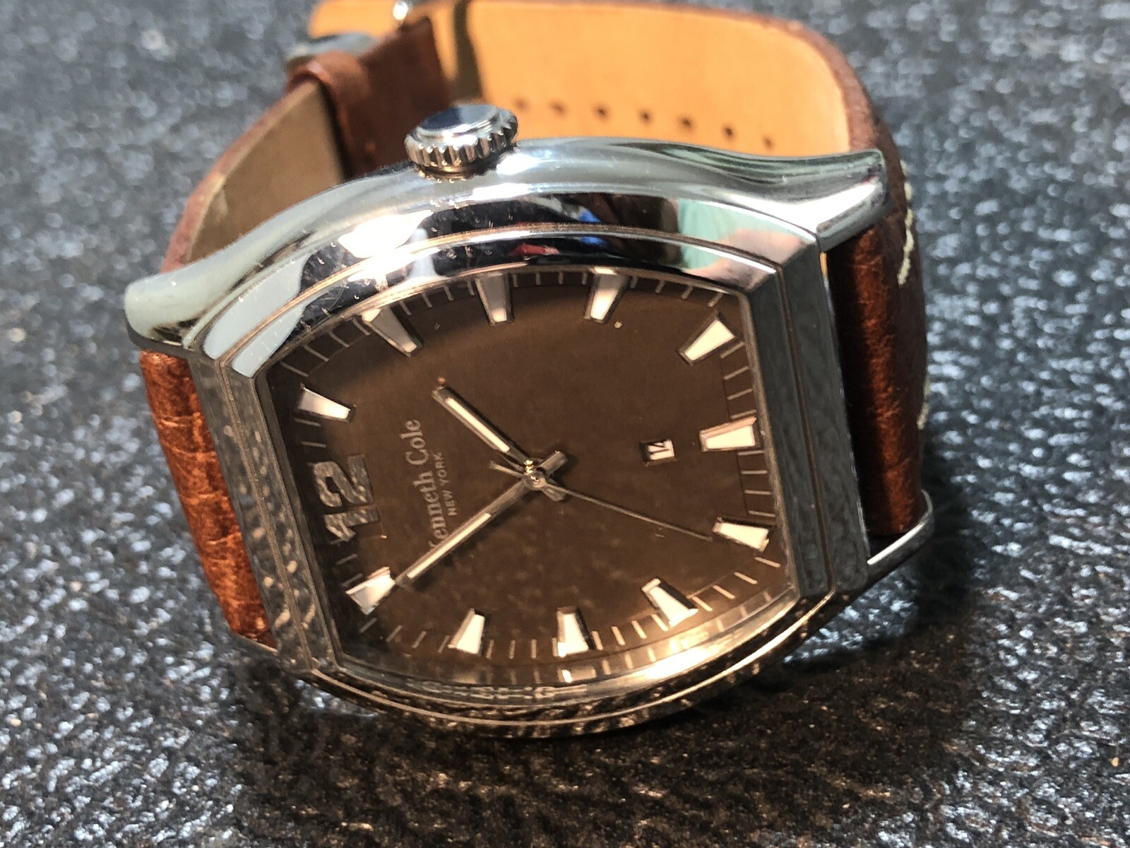 Kenneth Cole Men’s Watch Barrel/Tonneau Shape Bronze Tone Dial 43mm New Battery
