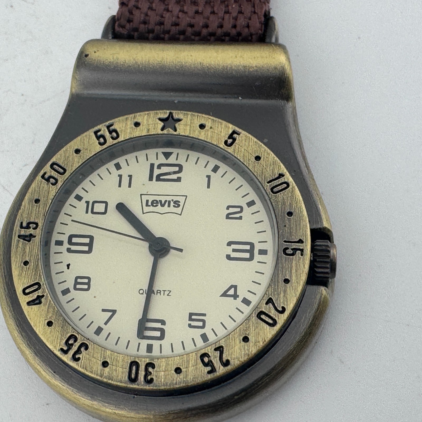 VTG Levi’s Quartz Pocket Watch Men Bronze Fixed Bezel Snap-on Analog New Battery