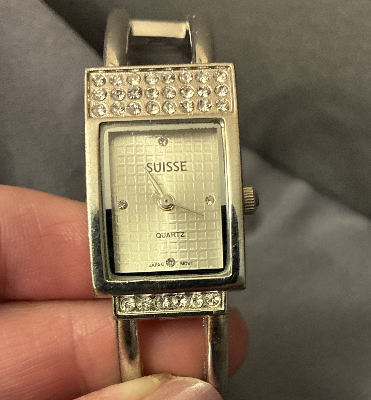 Suisse CP-25 Women’s Quartz Analog Silver Tone Bangle Rectangle Watch
