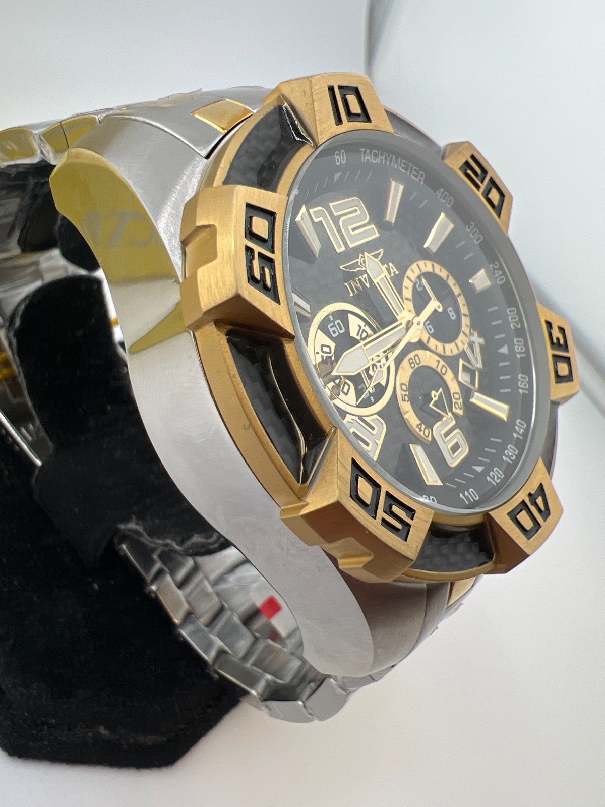 Invicta Pro Diver SCUBA Men’s Watch – 50mm, Steel, Gold (25856)