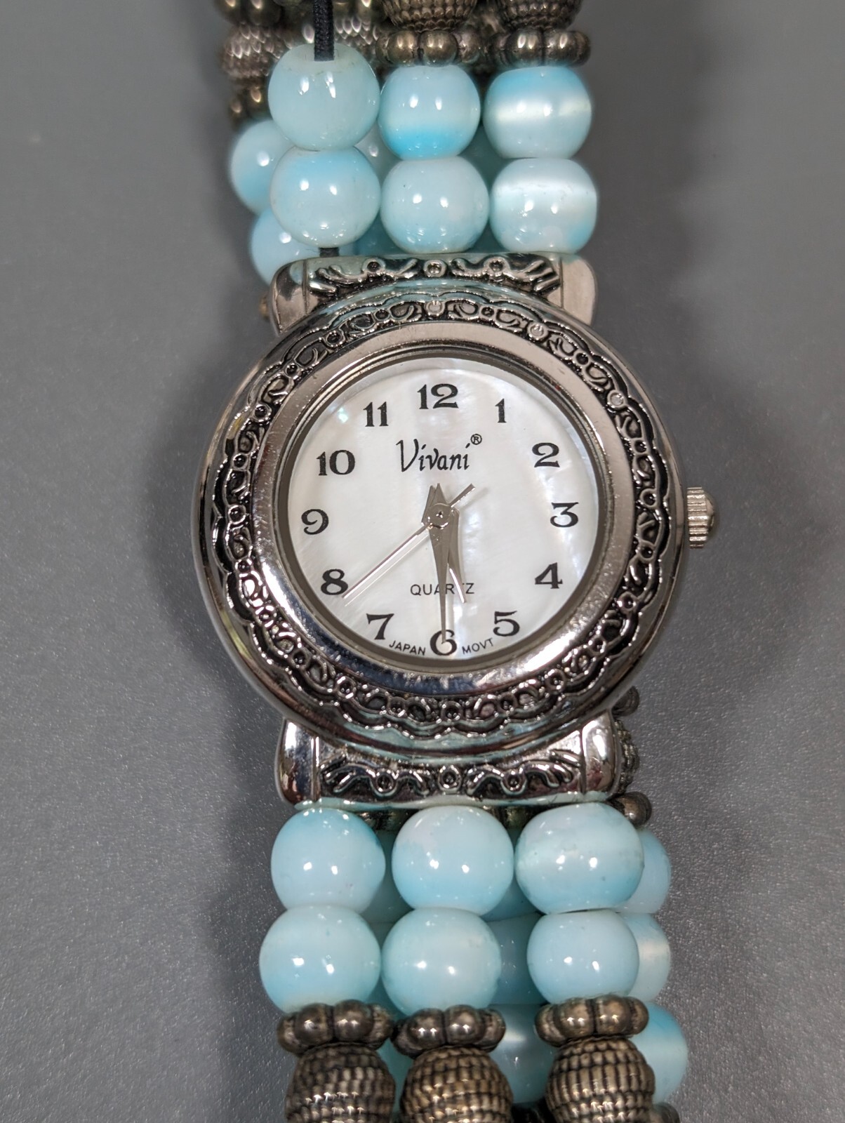 Vivani Retro Blue Glass Cats Eye Round Beaded Stretch Bracelet Watch 7 in