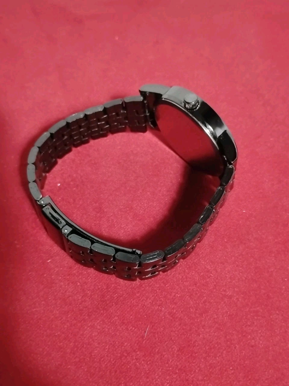 Genuine Diamond Stainless Steel Quartz Dress Wristwatch New Battery Installed