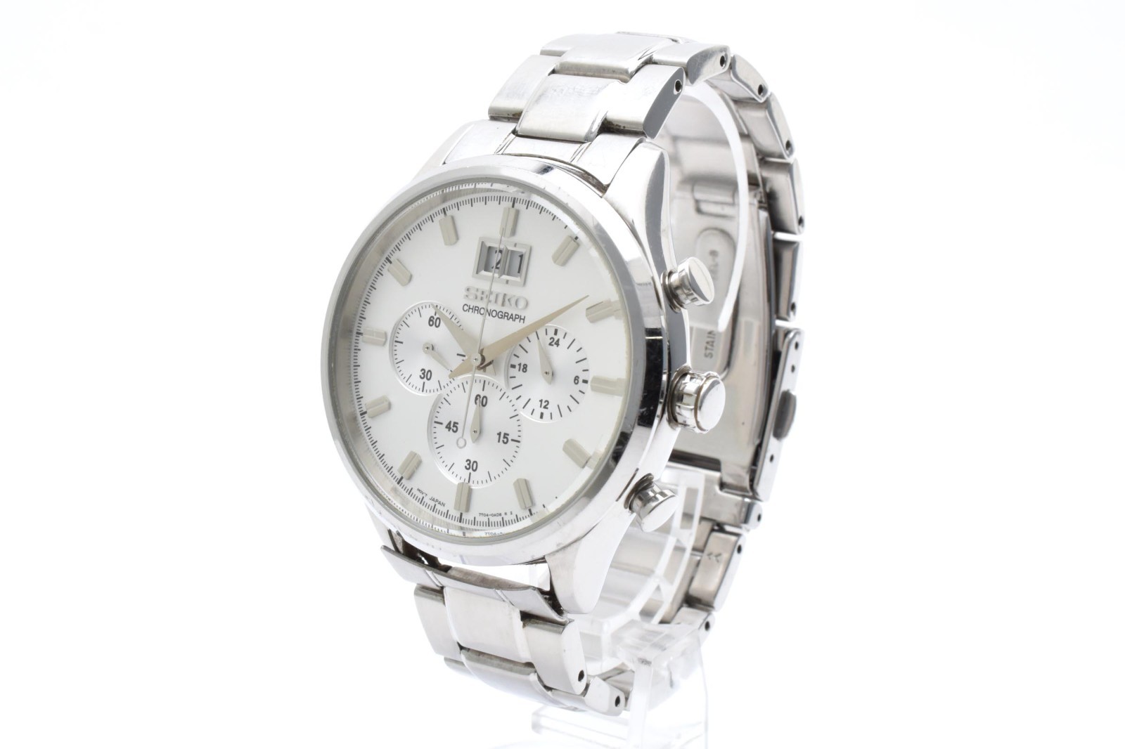 Seiko Chronograph 7T04-0AE0 White Dial Big Date Men’s Quartz Watch Silver SBPY