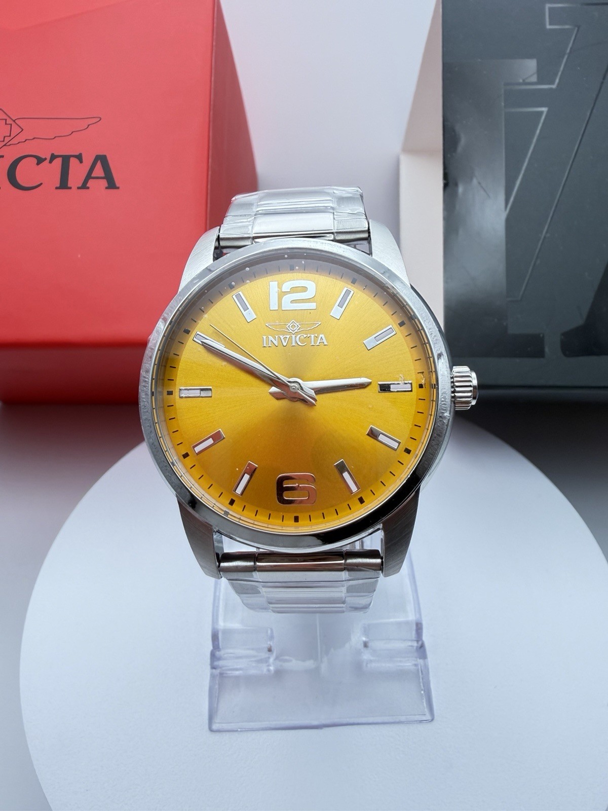 48493 Invicta