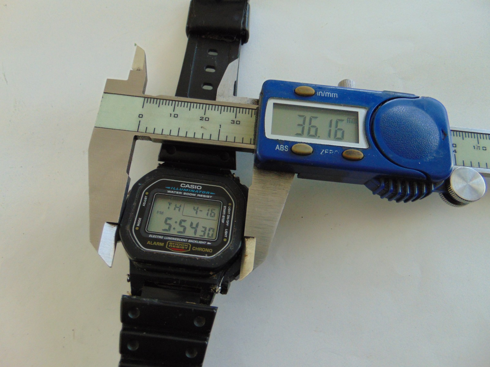 Vintage Casio G-Shock DW-5600E Illuminator Digital Watch 200M Alarm Chrono *READ