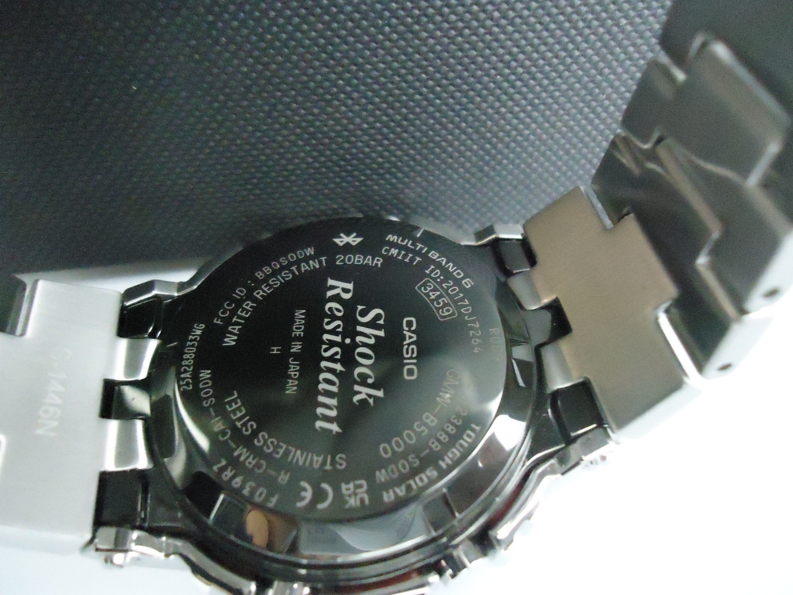 Casio G-Shock GMW-B5000D-1JF Full Metal Bluetooth Solar 5 Links Excellent