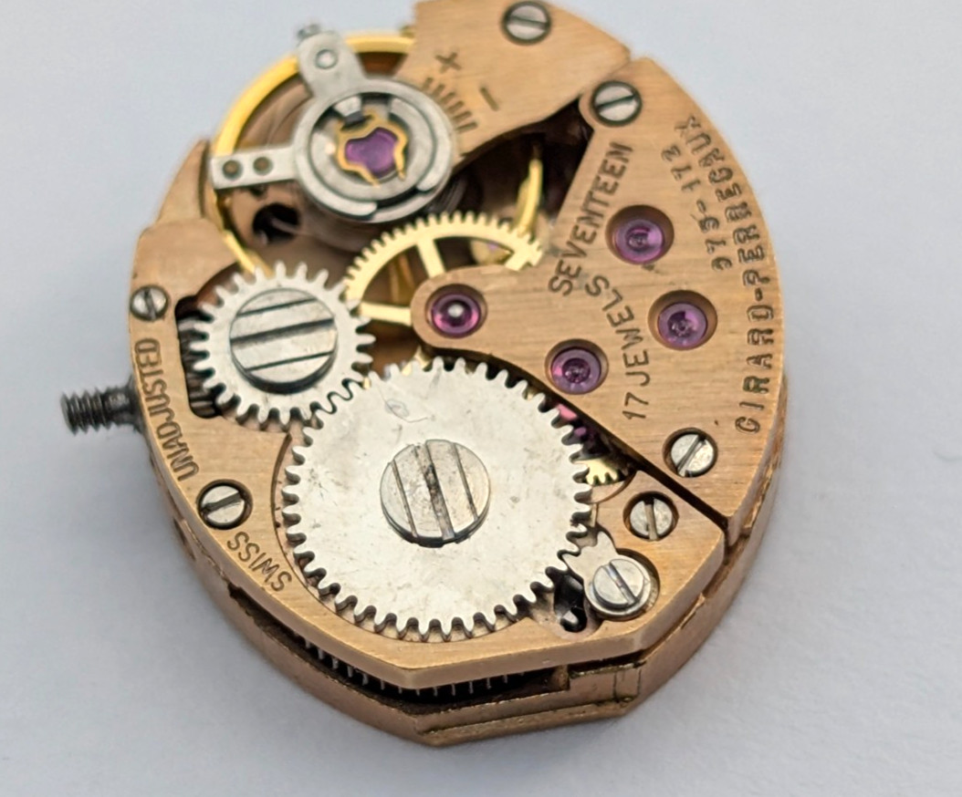 Vintage GIRARD PERREGAUX 975-172 17j Cocktail Watch Movement 13mm PARTS REPAIR