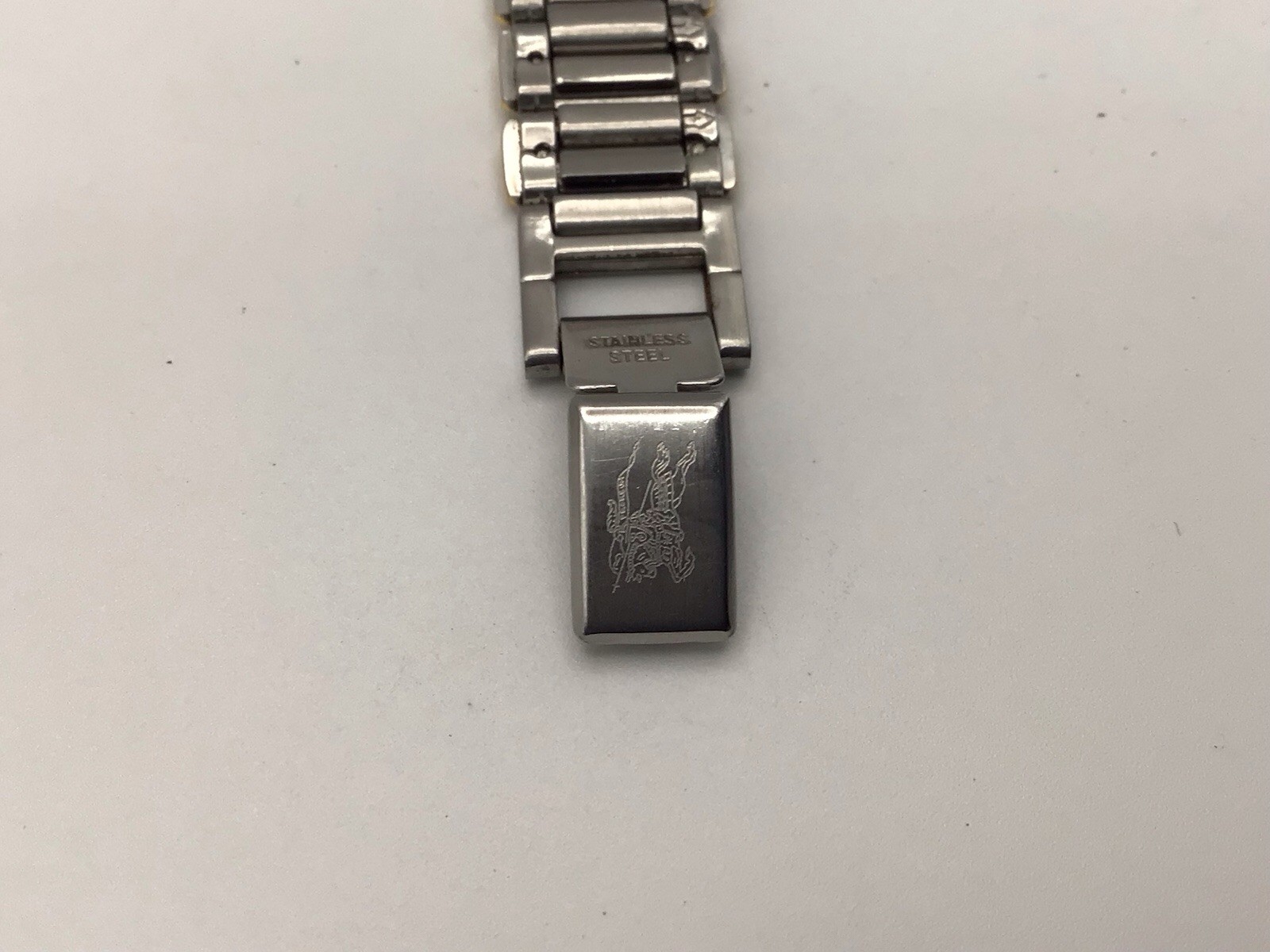 Burberry 11500L Nova Check Dial Ladies Watch Swiss Made Vintage Style