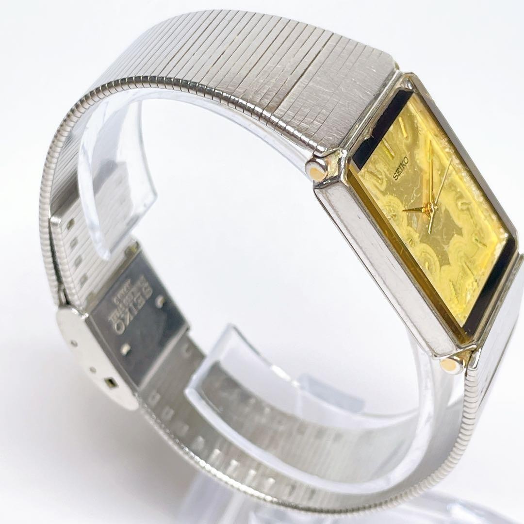 Seiko Men’s Quartz Wristwatch 80 Square Gold Silver Used from Japan