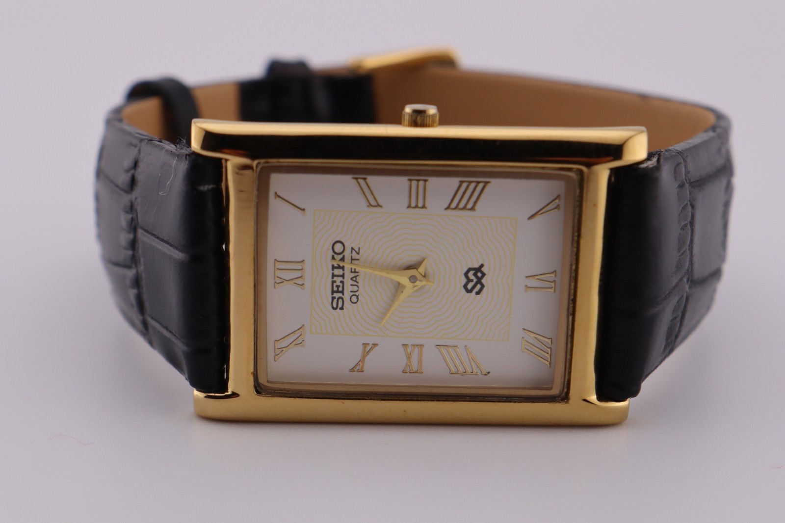 Vintage Seiko Slim Quartz Men’s Wrist Watch – Comes With New Battery, New Strap