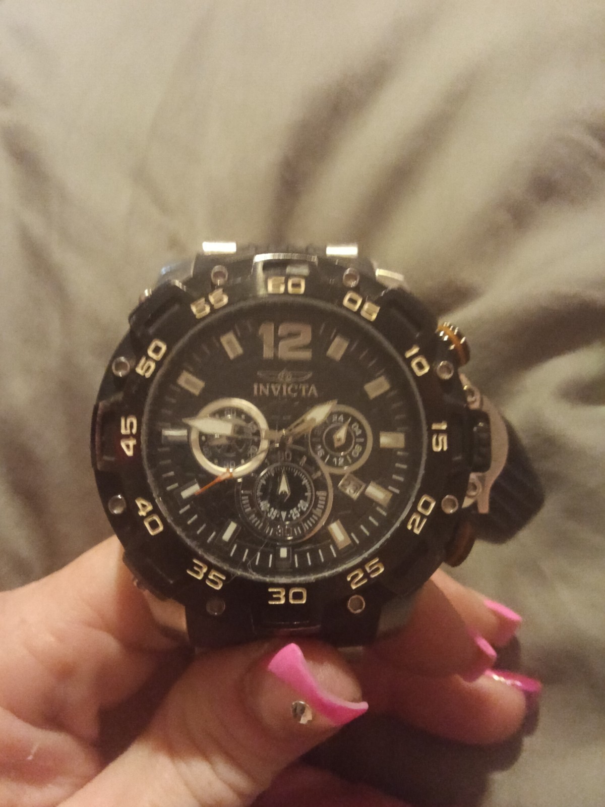 Invicta 26403 Pro Diver Black Dial Polyurethane Strap Chronograph Men’s Watch