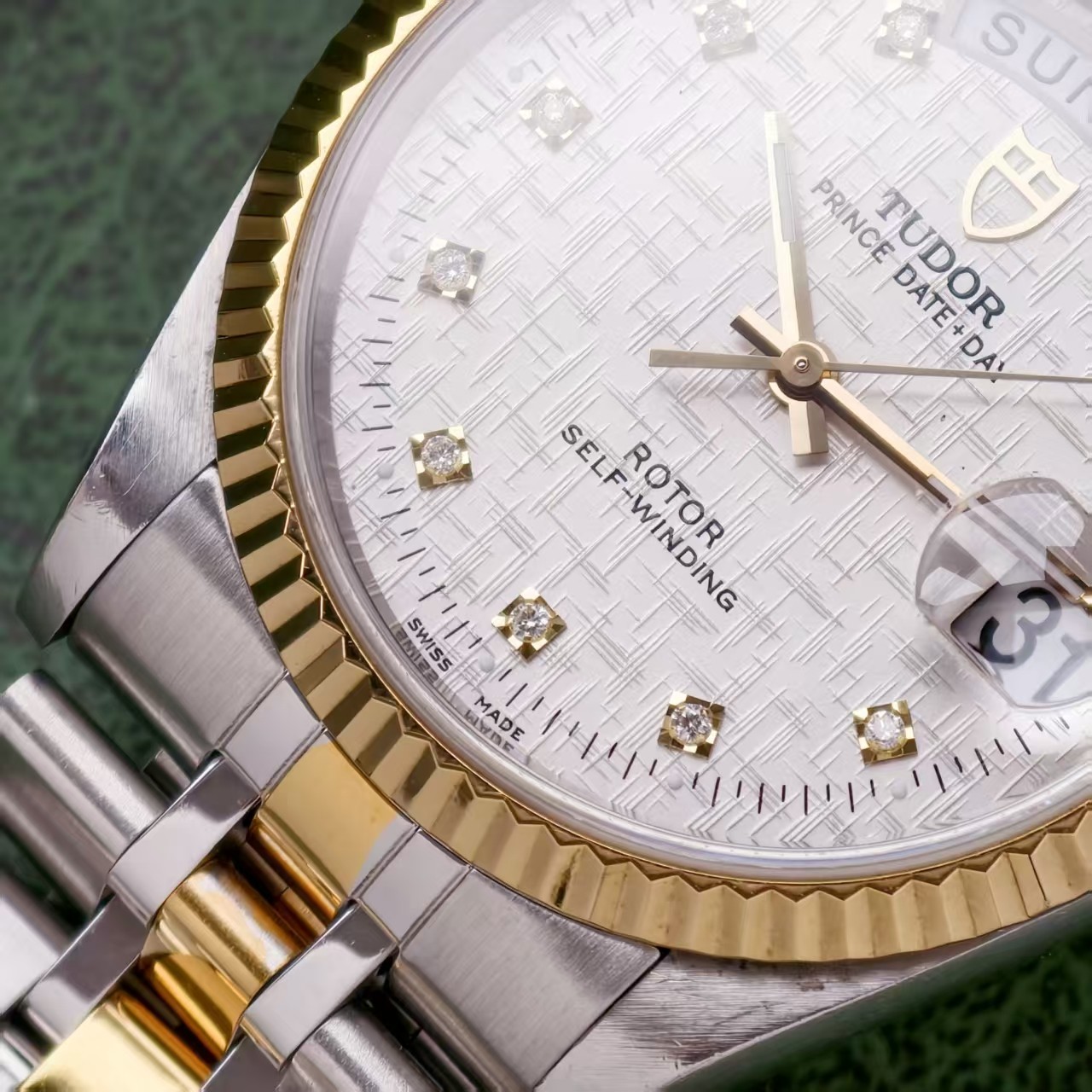 Tudor Sliver 10-Diam Linen Dial 76213 Prince Date Men’s Watch Automatic 36mm