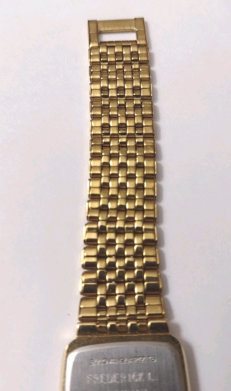 Vintage Men’s Formal Dress Gold Tone Diamond Bulova Quartz Watch Service Award