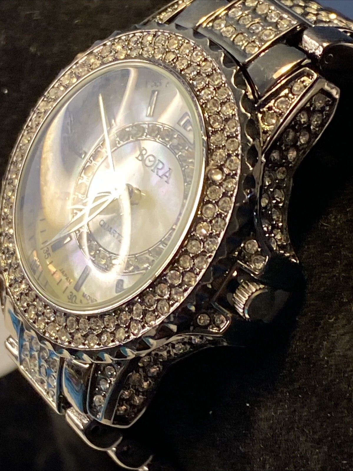 BORA Women’s Watch Gun Metal Tone With Rhinestones New Battery