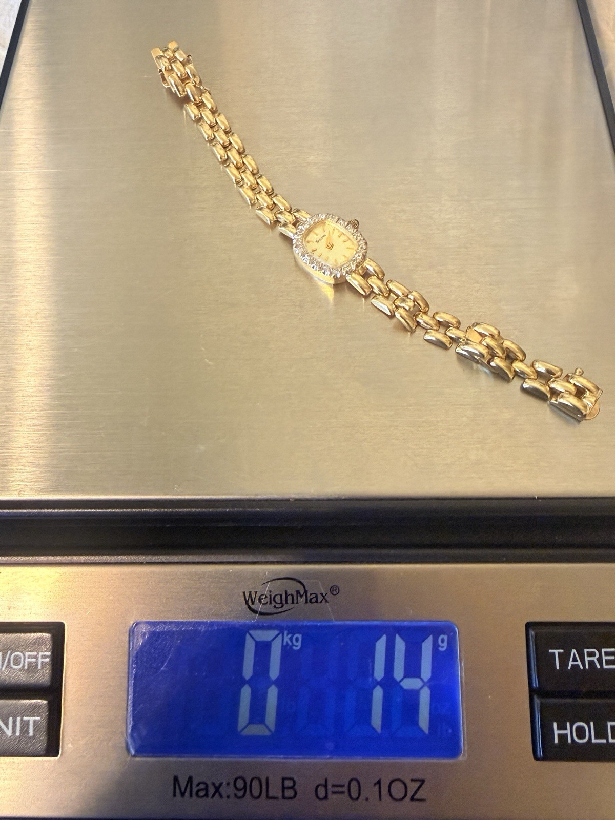 Vintage 1995 Bulova Ladies Solid 14K Gold Diamond Oval Quartz Watch 14g