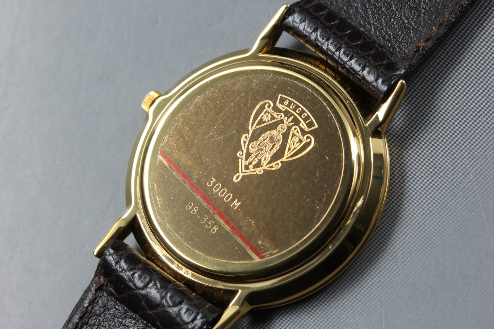 [MINT w/Case] Vintage Gucci 3000M 33mm Sherry Line Gold Round Quartz Men’s Watch
