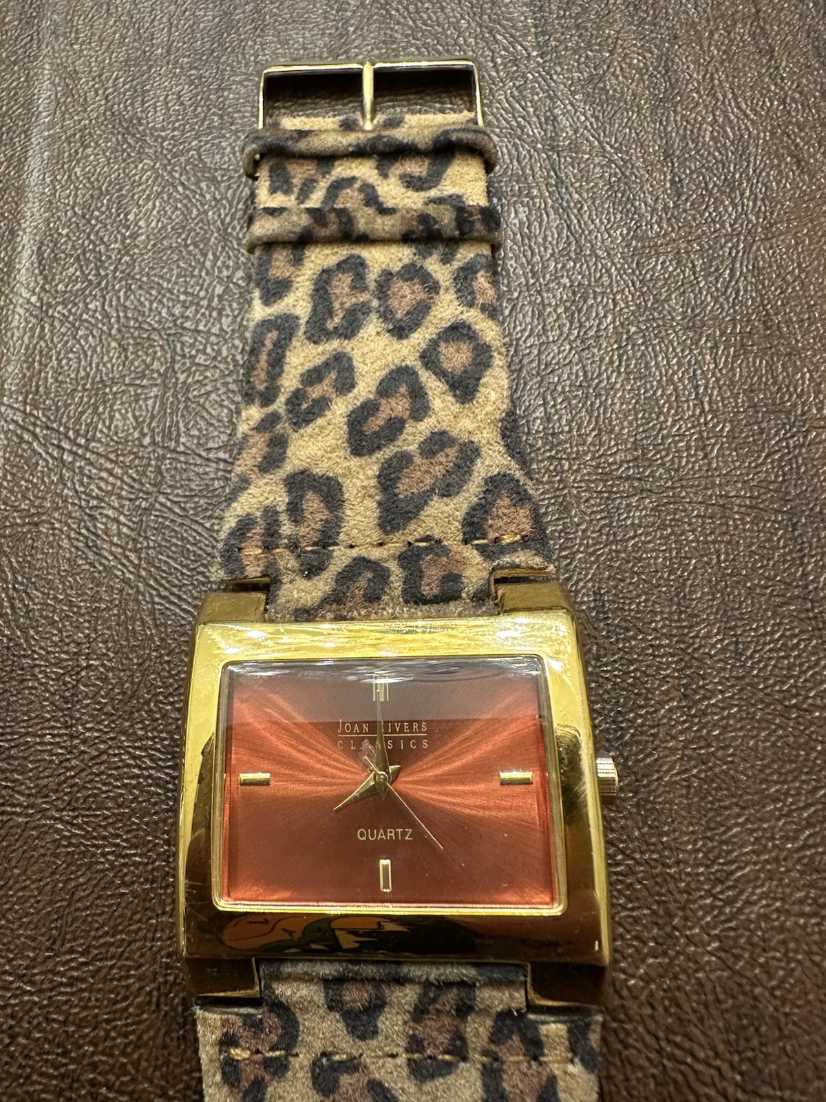 VTG Joan Rivers Classics Coll. Watch (New Battery) Leopard Print Band Gold Toned