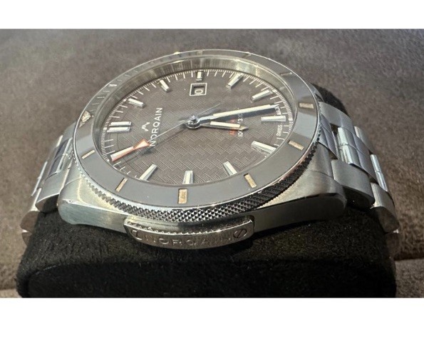 NORQAIN Adventure Sport 42mm Automatic Gray Dial Steel Bracelet 100m Date