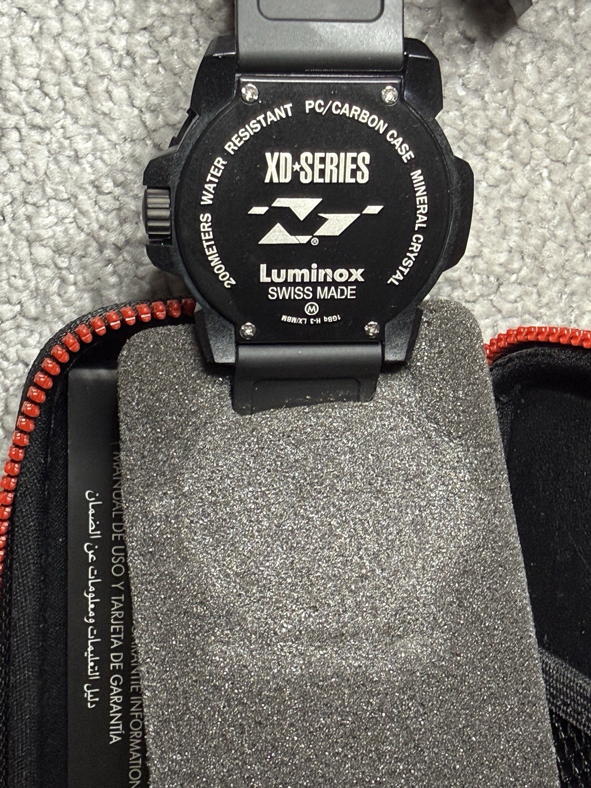 2013 LUMINOX NITTO XD SERIES BLACK STAR DATE CARBON RUBBER MEN NEW NEEDS BATTERY