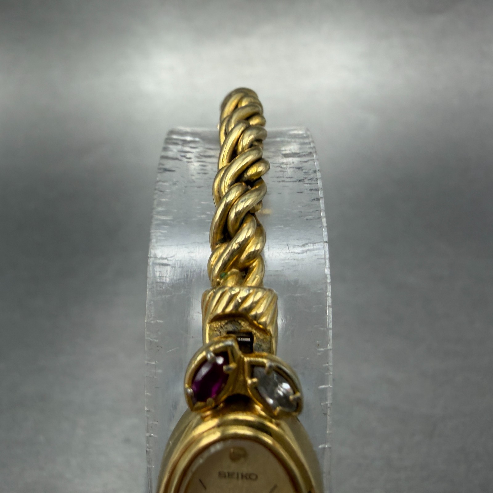 Seiko Watch Women 13mm Champagne Dial Gold Tone Oval 1E20-5760 New Battery Gems