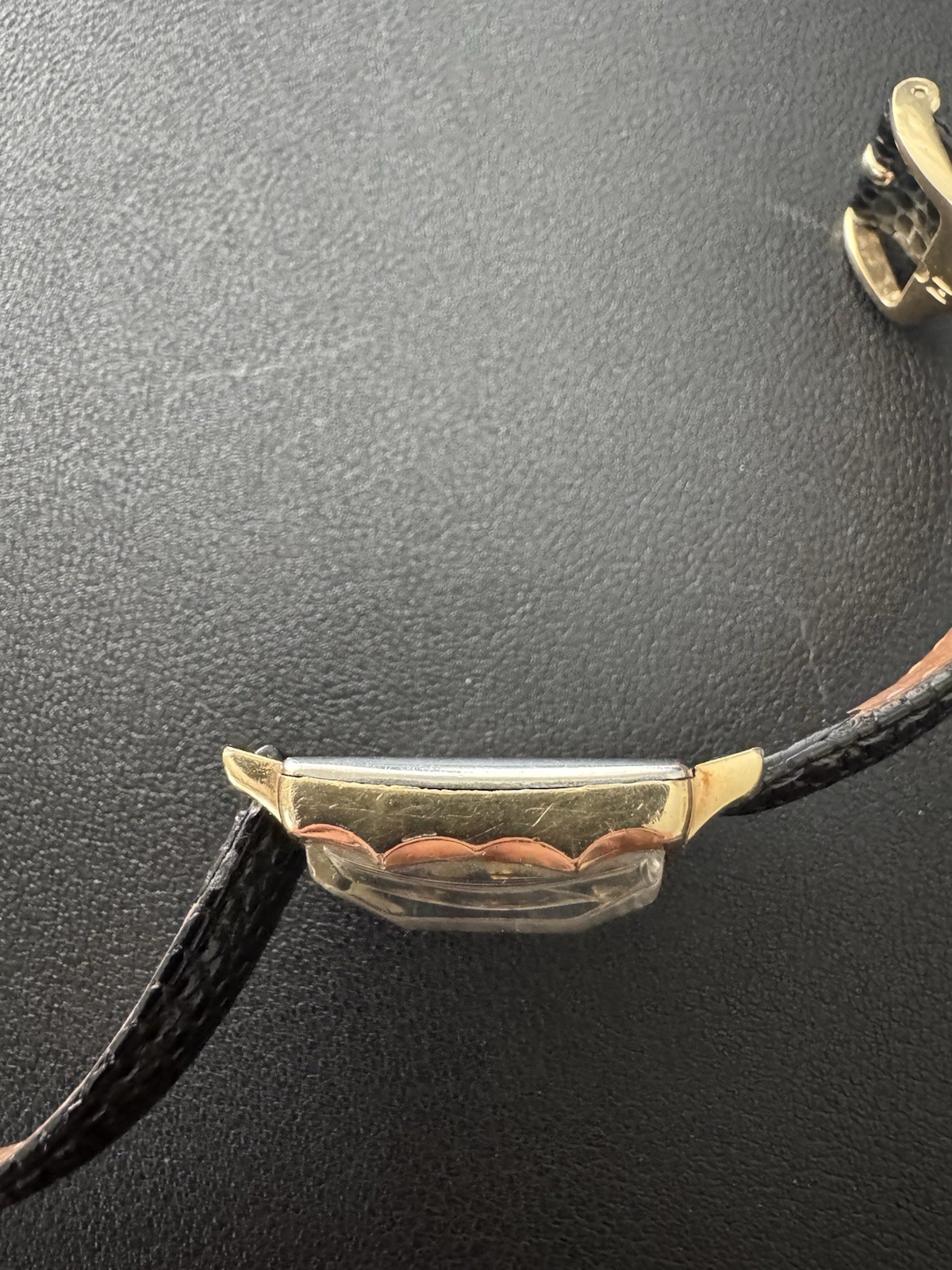 Elgin 1930s Vintage Manual Wind Square Gold Tone Wristwatch Black Leather