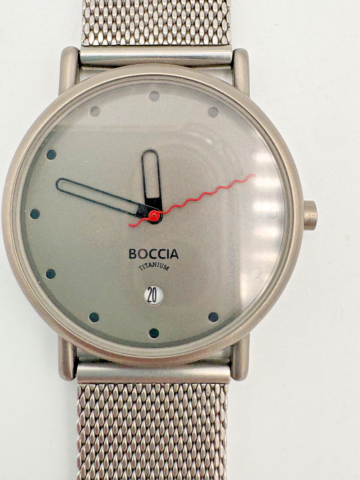 Boccia Titanium Gray Dial Men’s Watch Milanese Mesh Bracelet Date Quartz New Bat