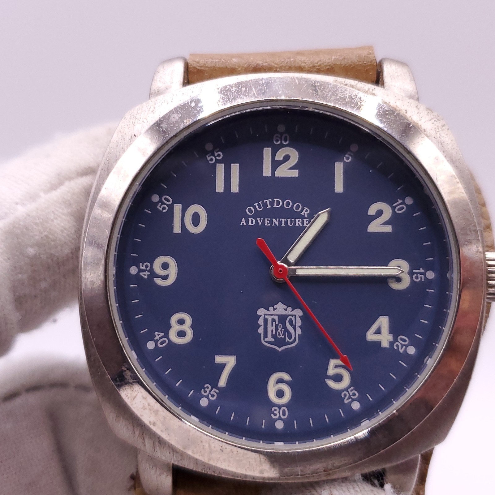 Field And Stream Outdoors Adventures Watch Men 40mm Blue Dial New Battery