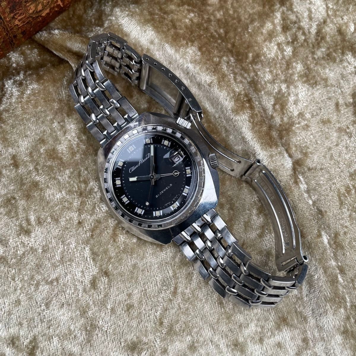 CITIZEN Alarm Date ALD5 2901A-Y Black Gilt Dial 21J Manual Watch Vintage Japan