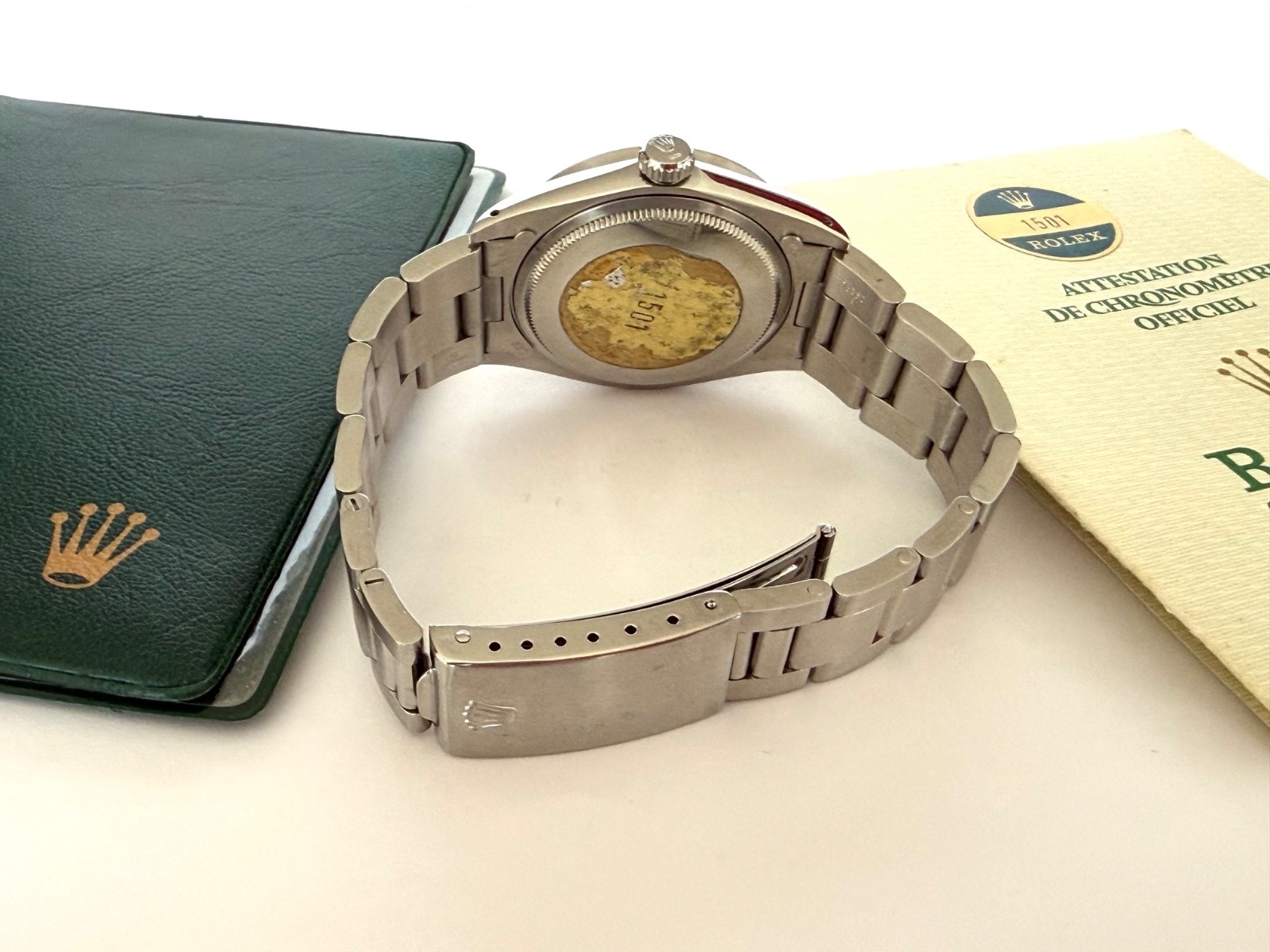 ROLEX VINTAGE WATCH DATE WITH PAPERS