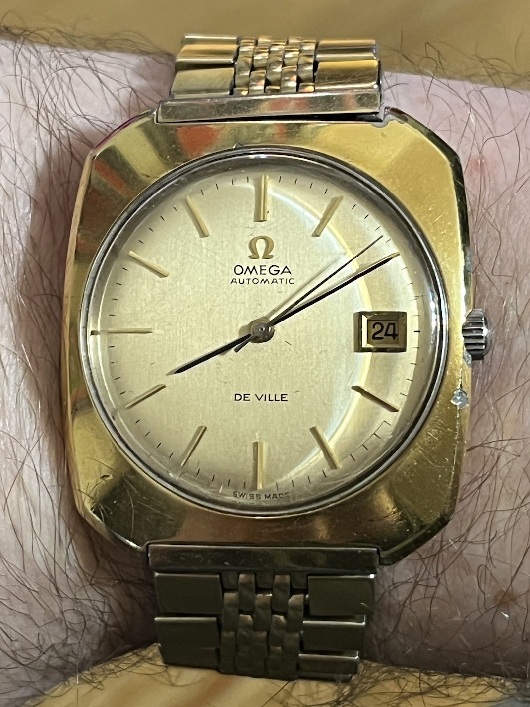 Vintage Omega De Ville, Automatic, w/ Date, Original Rice-Bead Bracelet ~ 1970