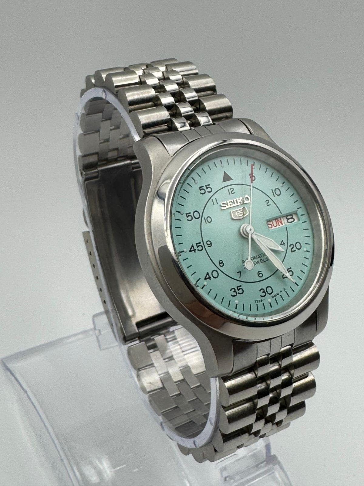 Vintage Seiko 5 Automatic Ice Blue Milatary Dial Wrist Watch For Mens Japan 7S26