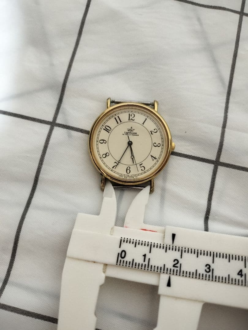 Excellent condition Citizen Lighthouse 6031 gold quartz wristwatch