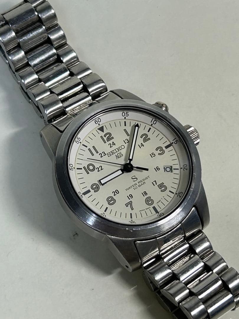 Perfectly working condition [New secondary battery] SEIKO S suspension military