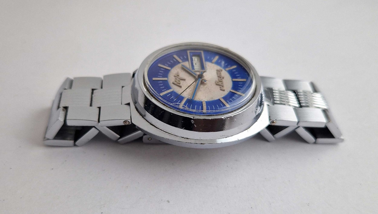 LUCH QUARTZ Vintage ELECTRO – MECHANICAL Hibrid movement cal.3055 Spares/Repairs