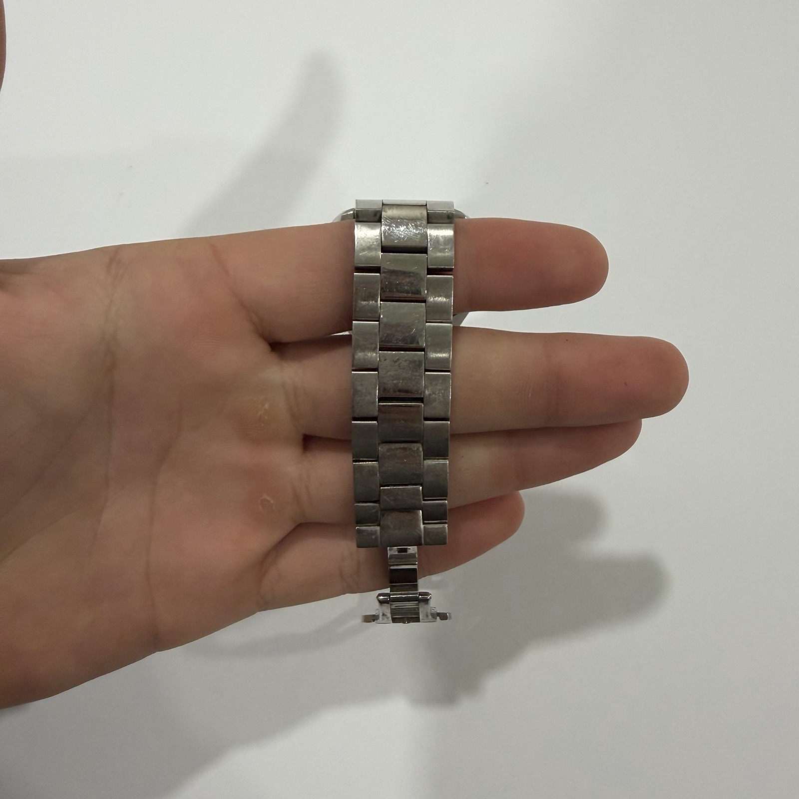 Bulova Surveyor Silver Dial Stainless Steel Bracelet Date Watch w/ Box Manual