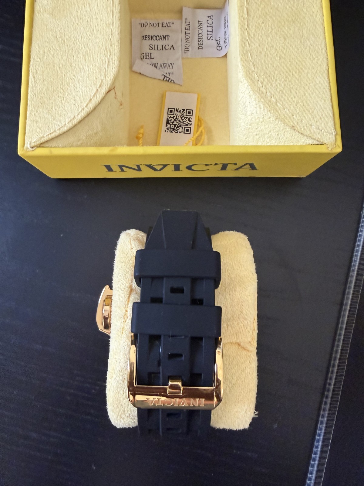 Invicta Sea Hunter Mens Quartz 58mm – Model Number 32622 Black Gold