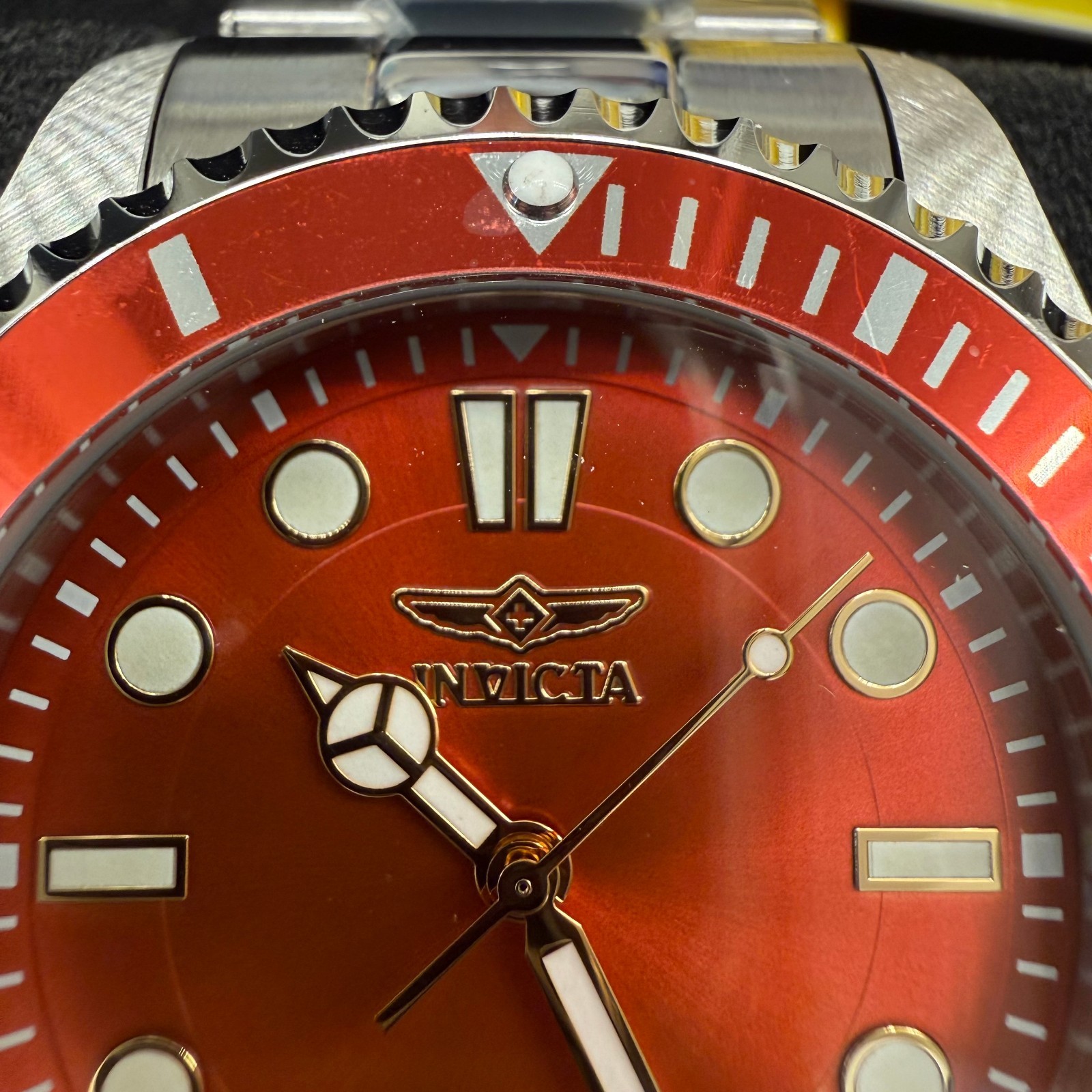 $249 INVICTA PRO DIVER MENS RED SILVER 43MM QUARTZ STEEL WATCH 50506 NIB