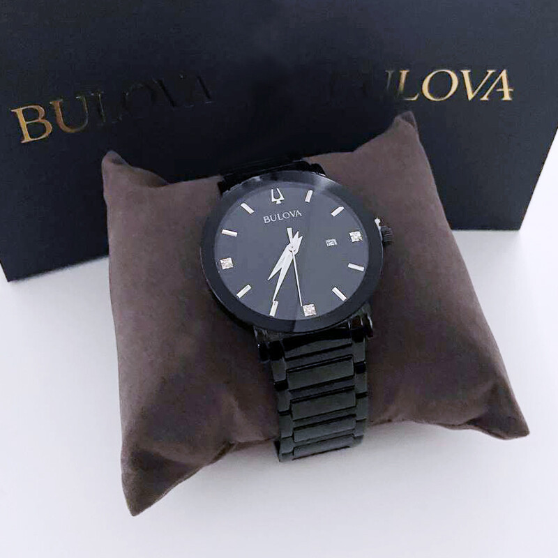 Bulova Men New Modern Futuro Black Dial 3Hand Quartz Watch 98D114（42MM）