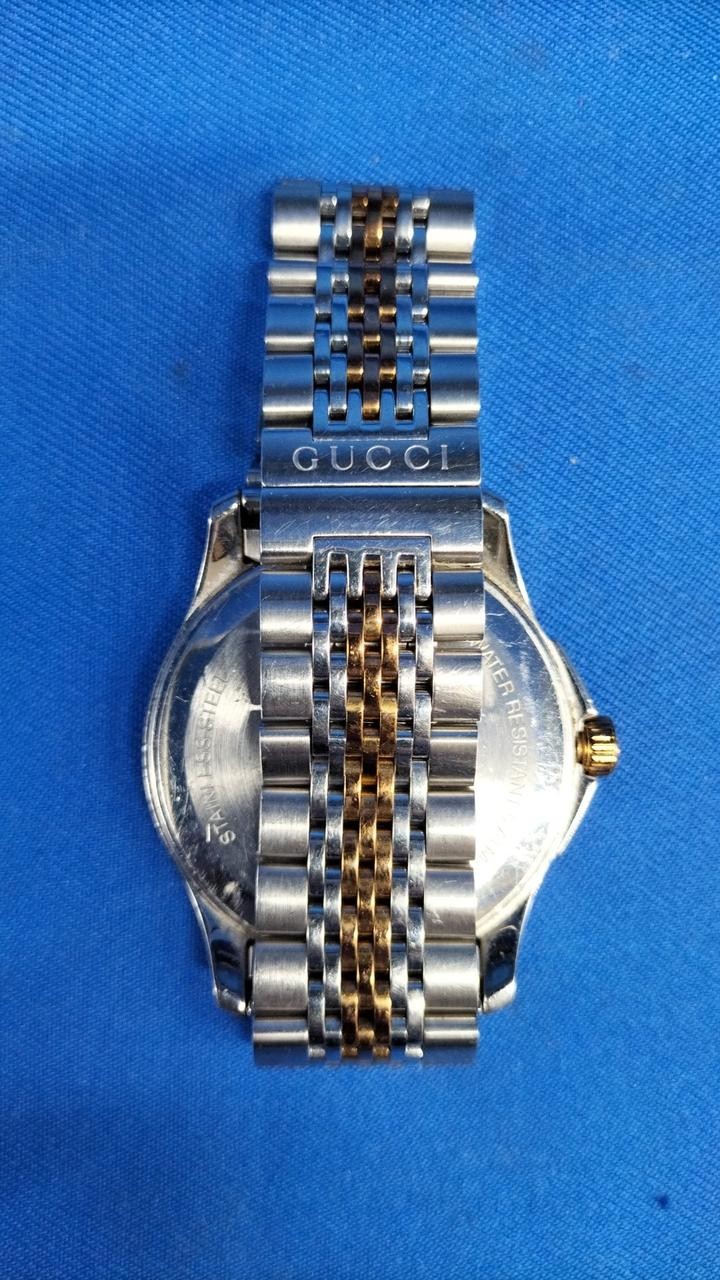 G Timeless Model Number YA126512 GUCCI