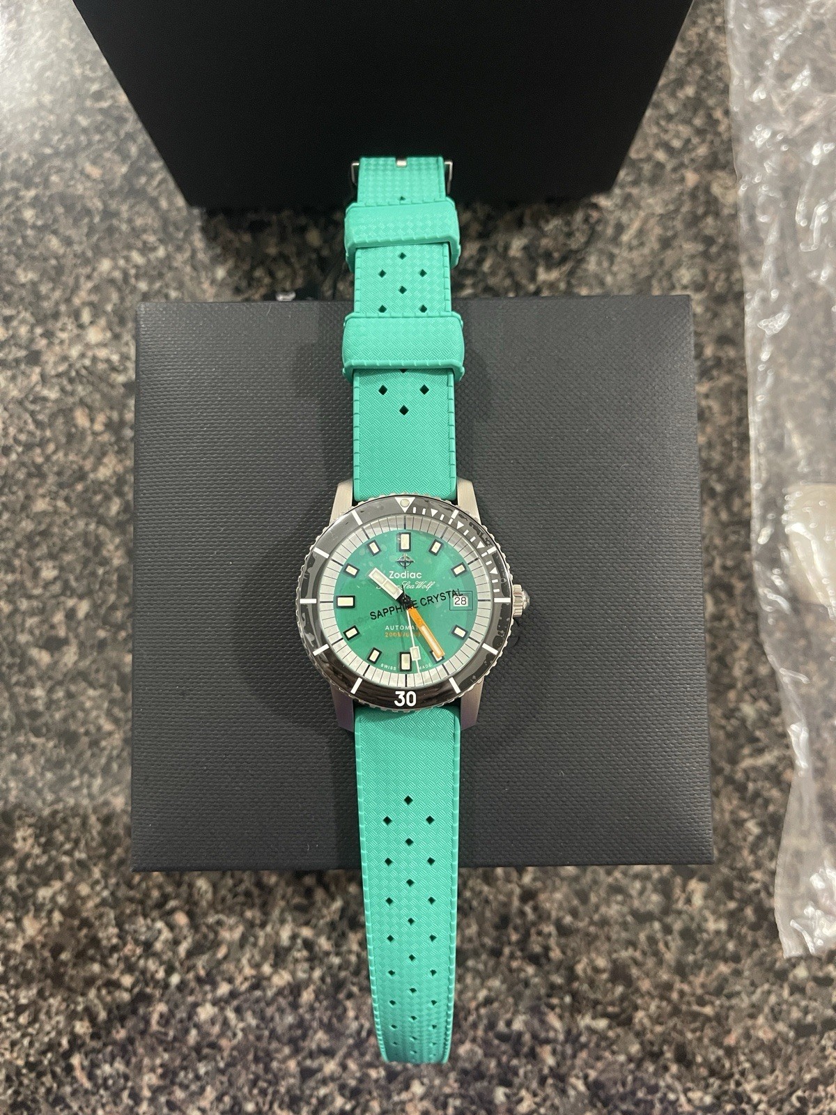 ZODIAC SUPER SEA WOLF COMPRESSION DIVER AUTOMATIC WATCH ZO9305 New Swiss Made