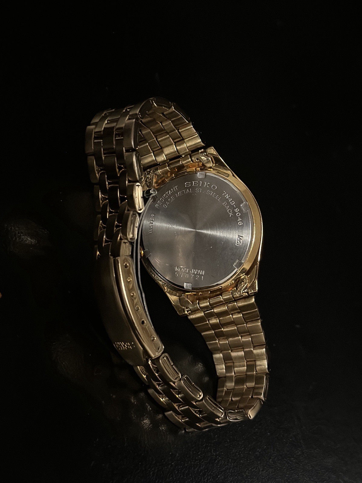 Vintage Seiko Calendar Day Date Ref.7N43-9048 37mm Gold Tone Black Dial