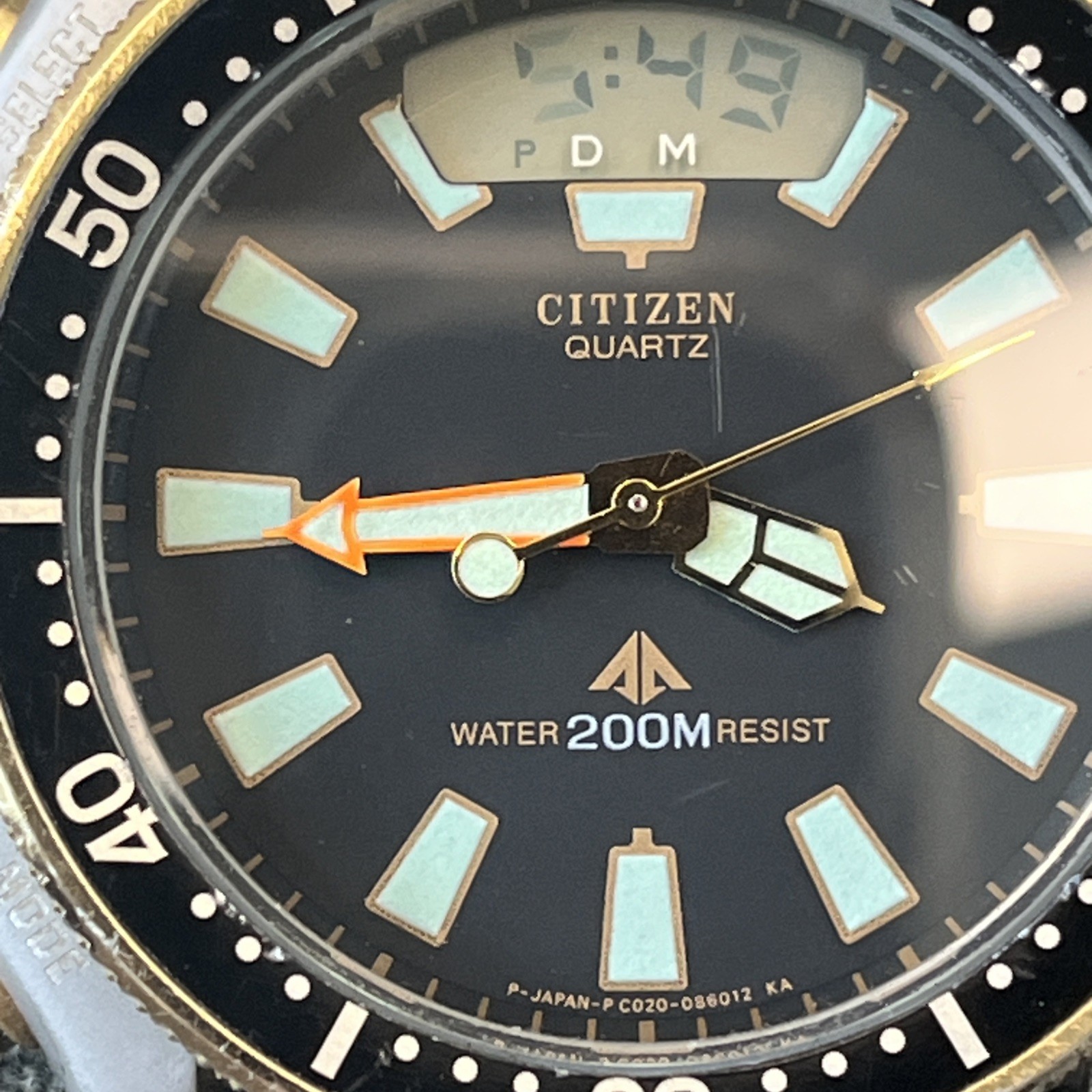 Vintage Citizen C021 087372 Y Promaster Aqualand Divers Men’s Watch, Needs Work