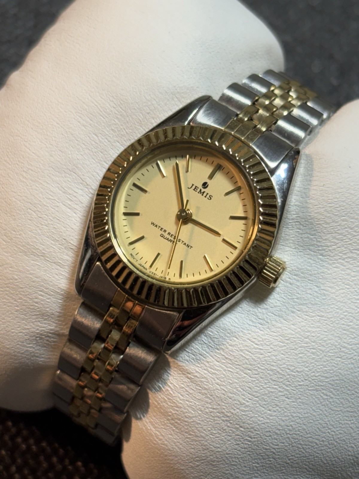 Vintage Jemis Women Presidential Bracelet Watch Fluted Bezel Duo Tone,Japan