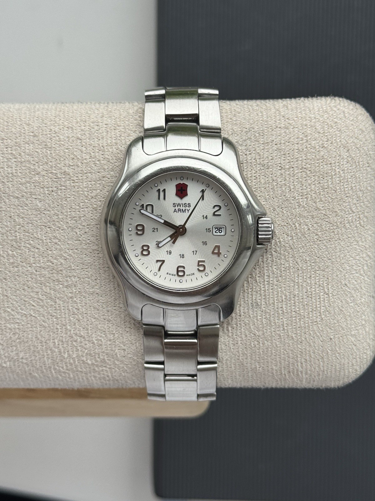 Victorinox Watch Swiss Army Quartz Sapphire Crystal Stainless Steel Women’s