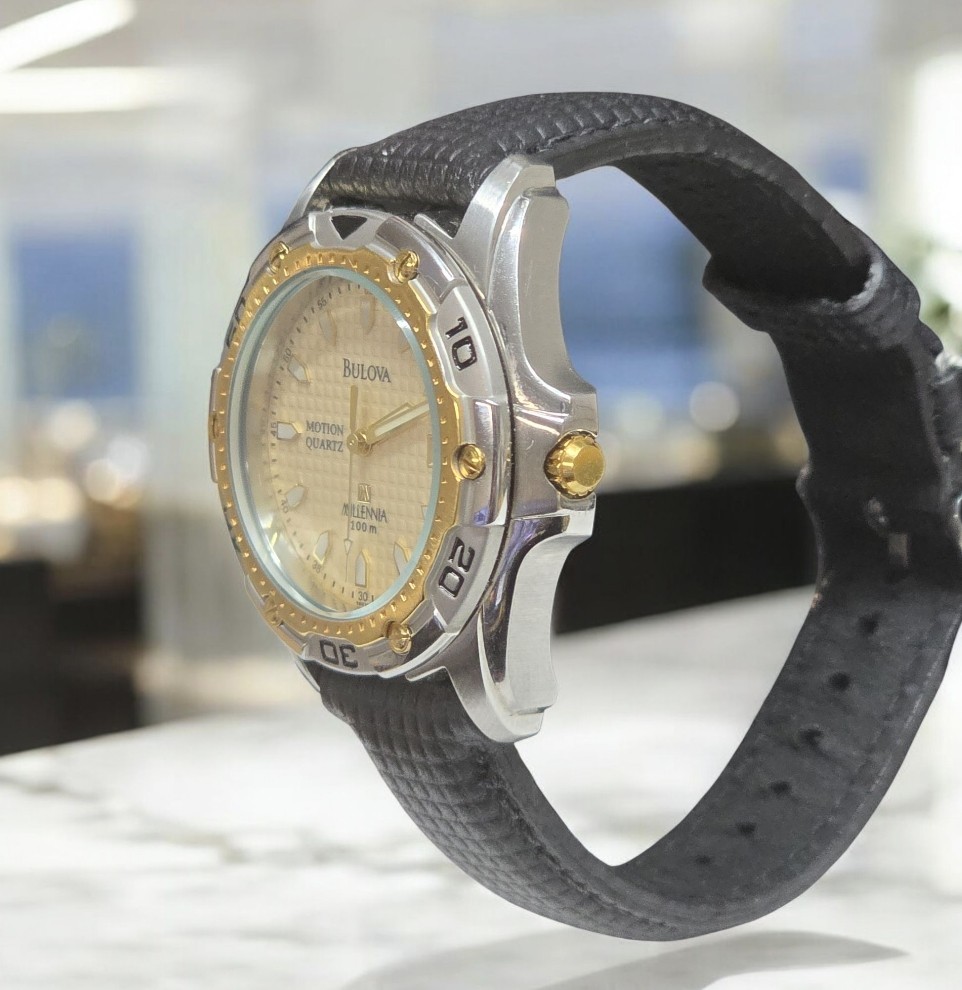 VINTAGE 98G36 BULOVA MOTION QUARTZ KINETIC MILLENIA 100M WATCH NEW NOT WORN
