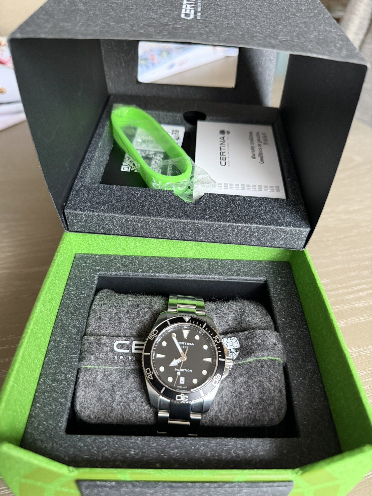 Certina DS Action Diver 40.5mm Quartz Back Dial Men’s Watch C0484074404100